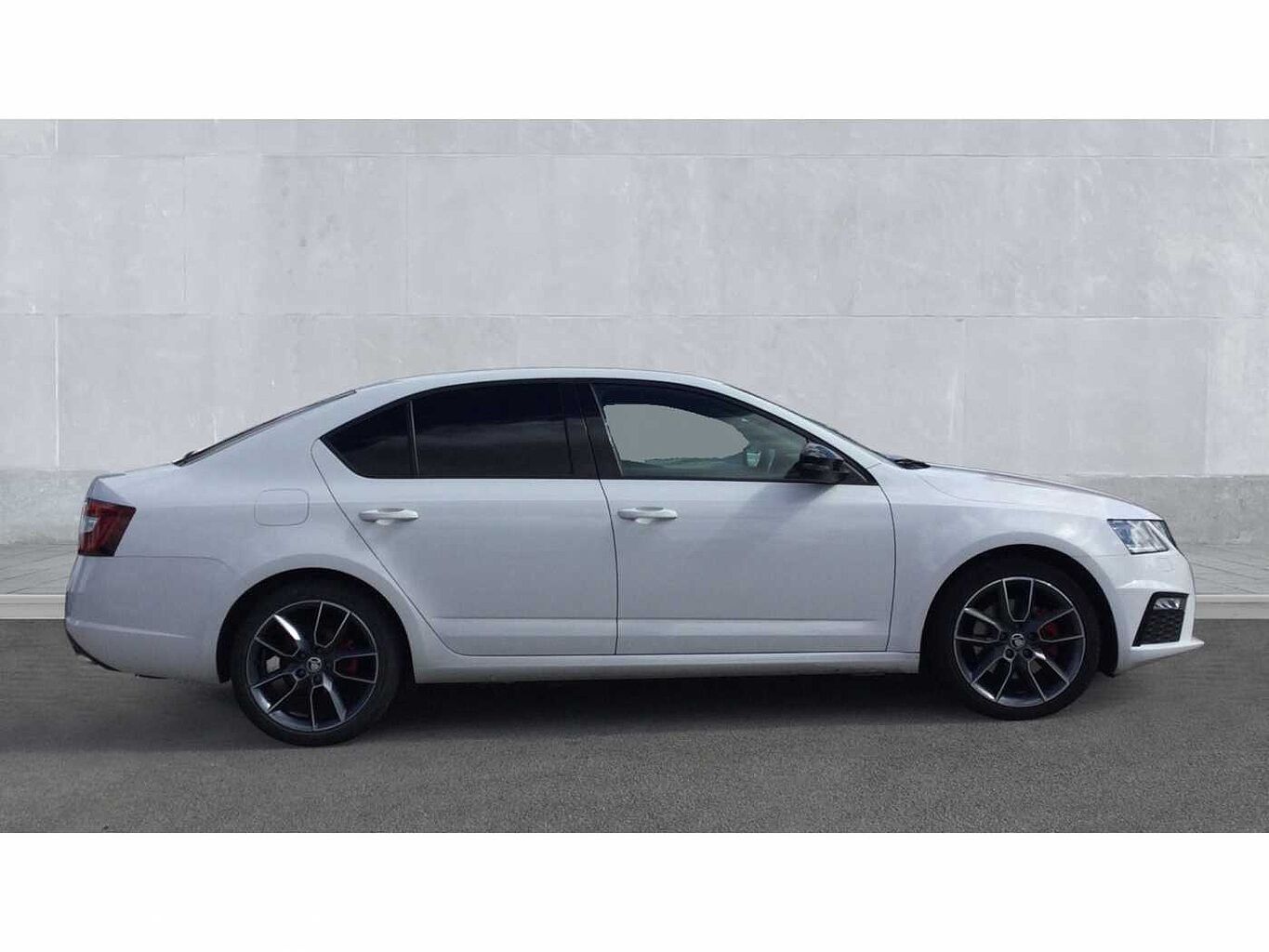 SKODA Octavia vRS Estate (2017) 2.0 TSI vRS 245