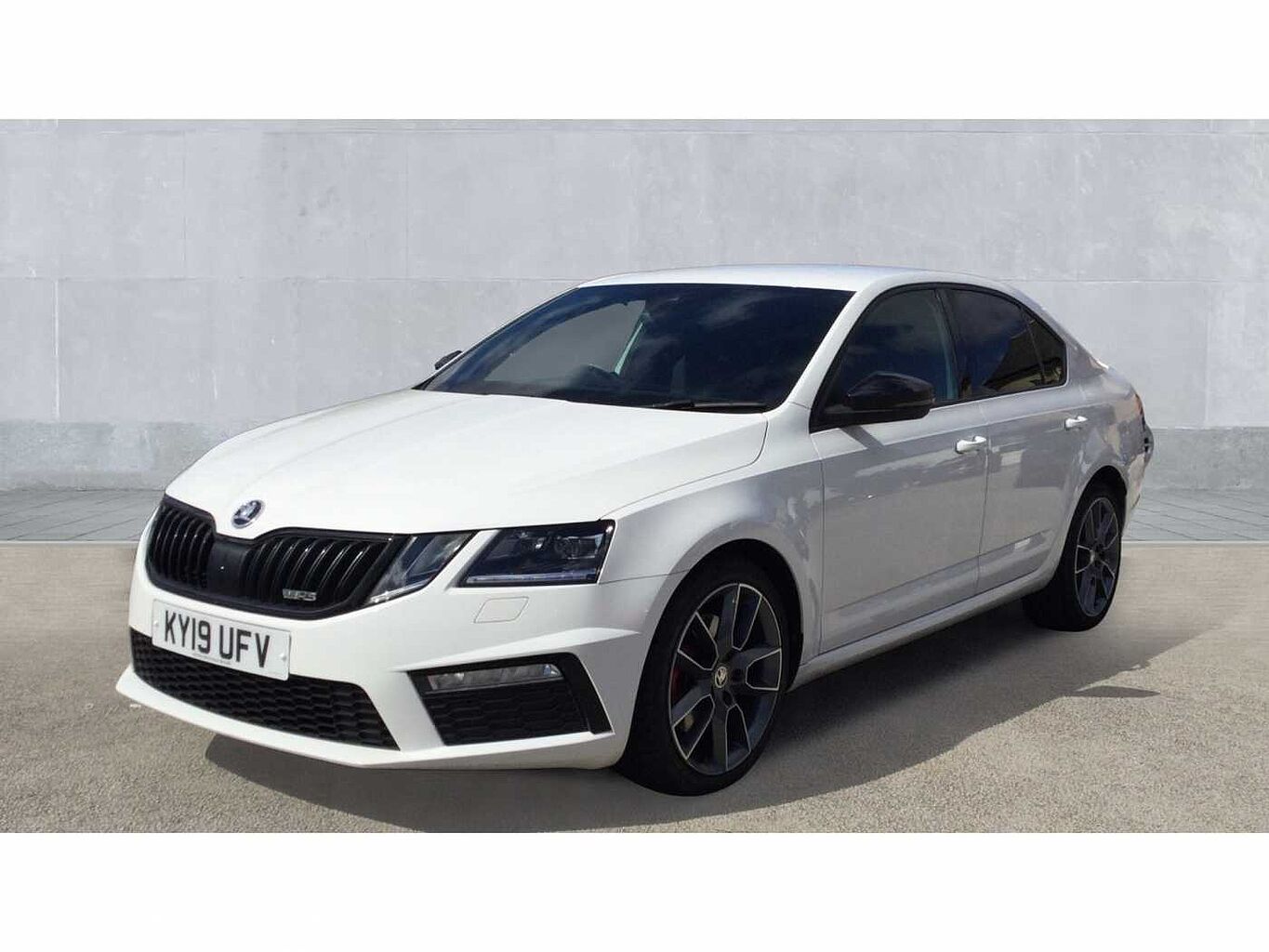SKODA Octavia vRS Estate (2017) 2.0 TSI vRS 245