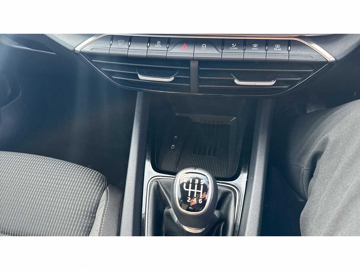 SKODA OCTAVIA 1.5 TSI SE Technology 5dr